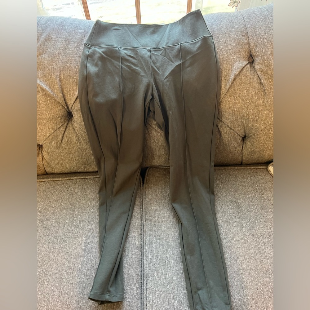 Apt. 9 Tummy Control Ponte Pants
